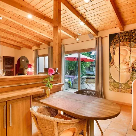 Semesterbostad Casa Anakena