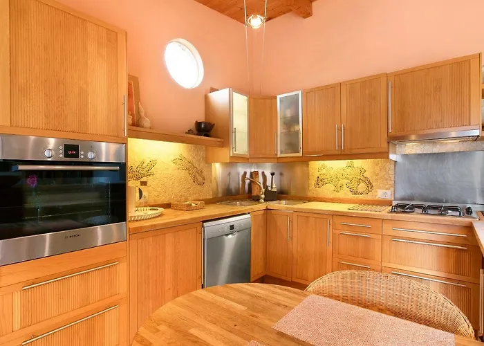 Casa Anakena Tatil Evi